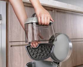 Podlahový vysavač Electrolux PC91-4MG šedá barva
