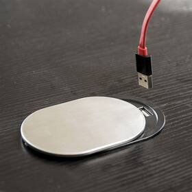 Kabel prodlužovací Solight 1x vestavná zásuvka, 1x USB, 1,9m černý/stříbrný

 obrázek produktu 4 z 4
