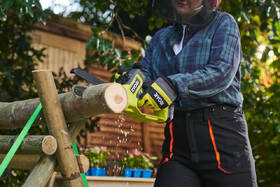 Řetězová pila Ryobi RY18PS15A-120 (s baterií) 

 obrázek produktu 2 z 4