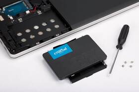 SSD Crucial BX500 2TB 

 obrázek produktu 3 z 3
