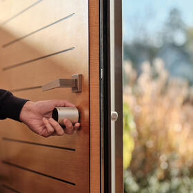 Adaptér Netatmo Doorlock, prodloužení zámku 45mm stříbrný

 obrázek produktu 2 z 4