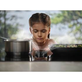 Indukční varná deska s odsáváním Electrolux ECC63410CT SaphirMatt černá

 obrázek produktu 8 z 14