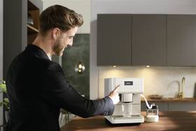 Automatický kávovar Miele CM 6360 bílý

 obrázek produktu 5 z 5