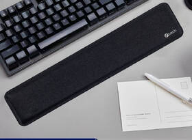 Opěrka zápěstí C-Tech Memory Foam černá

 obrázek produktu 3 z 3