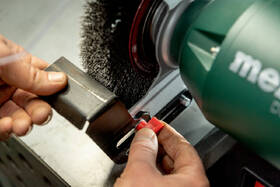 Kotoučová bruska Metabo DSD 200 Plus 604210000 

 obrázek produktu 3 z 4
