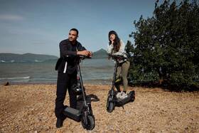 Elektrická koloběžka Segway MAX G3 E antracitová barva
