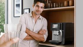 Automatický kávovar Siemens TP725ET7 černý/nerez

 obrázek produktu 6 z 25