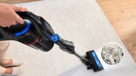 Tyčový vysavač Bosch BCS1051POW černý/červený

 obrázek produktu 3 z 23