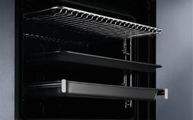 Trouba Electrolux EOB7S31X nerez
