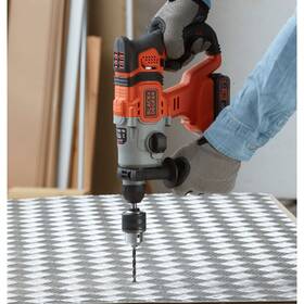 Kladivo Black-Decker BCD900B-XJ (bez baterie) 

 obrázek produktu 1 z 3