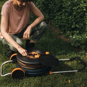 Naviják na hadice Fiskars Comfort 13mm (1/2") 

 obrázek produktu 8 z 8