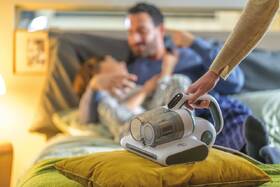 Ruční vysavač Hoover HMC5 HMC510UV 011 
