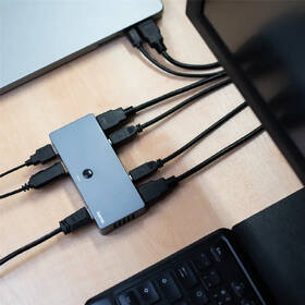 USB Hub Hama KVM přepínač pro 2 PC na 1 monitor, 3xUSB, 1xHDMI šedý

 obrázek produktu 5 z 6