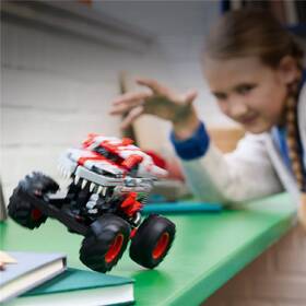 Stavebnice LEGO® Technic 42200 Monster Jam™ ThunderROARus™ s natahovacím motorem 

 obrázek produktu 6 z 9