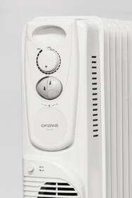 Olejový radiátor Orava OH-11 A bílý

 obrázek produktu 3 z 3