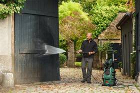 Vysokotlaký čistič Bosch AdvancedAquatak 150 

 obrázek produktu 1 z 2