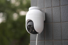 IP kamera EZVIZ C8c 4Mp bílá barva
