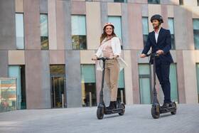 Elektrická koloběžka Segway MAX G30E II 

 obrázek produktu 9 z 12