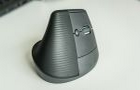 Recenze: Myš Logitech Lift Vertical Ergonomic boří stereotypy o práci za počítačem