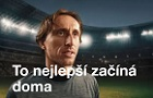 Luka Modrić a za nim fotbalovy stadion. Na spodni části je nápis: To nejlepší začíná doma