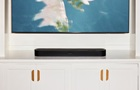 Je až neuvěřitelné, jaký zvuk si můžete užít doma. Sonos uvádí nový soundbar a sluchátka